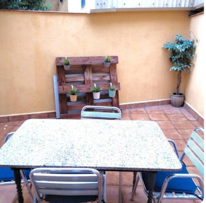 Warm Apartment - Lleida Exterior photo